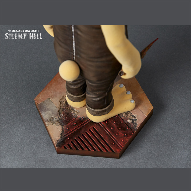 SILENT HILL x Dead by Daylight, Robbie the Rabbit Yellow 1/6 Scale Statue